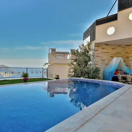 Villa Antik- Hill *